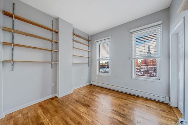 176A 26, Brooklyn, NY 11232