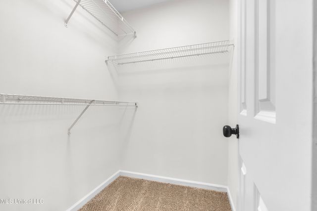 3031 S Caitlynn Circle, Horn Lake, MS 38637