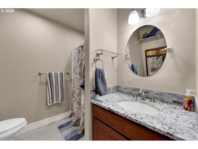 1551 N 4TH Ct, Washougal, WA 98671