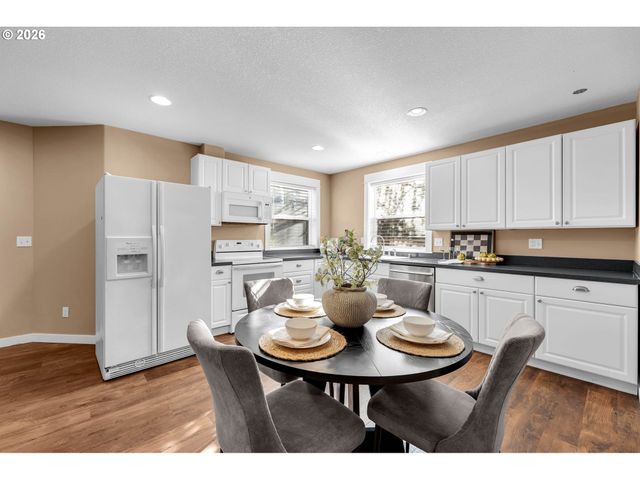 1551 N 4TH Ct, Washougal, WA 98671