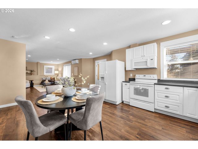 1551 N 4TH Ct, Washougal, WA 98671