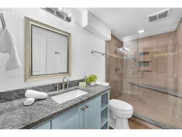 1551 N 4TH Ct, Washougal, WA 98671