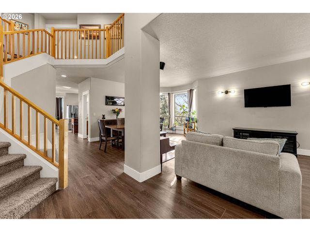 1551 N 4TH Ct, Washougal, WA 98671