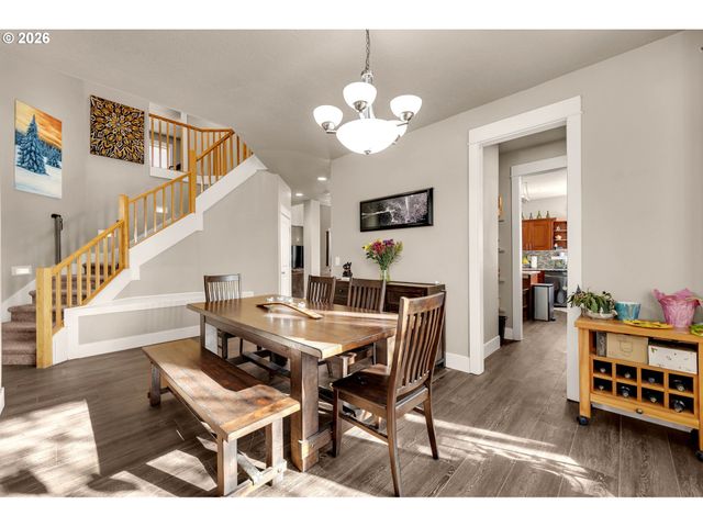 1551 N 4TH Ct, Washougal, WA 98671