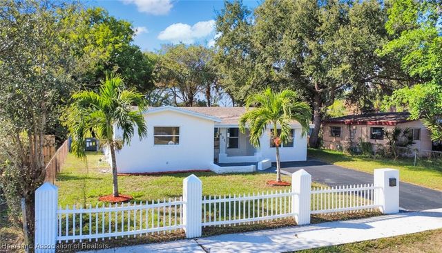 931 NW 38 Avenue, Lauderhill, FL 33311