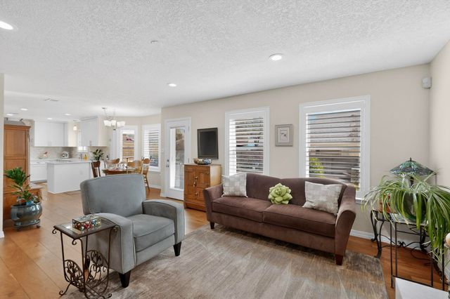 7007 Marigot Court NW, Albuquerque, NM 87120