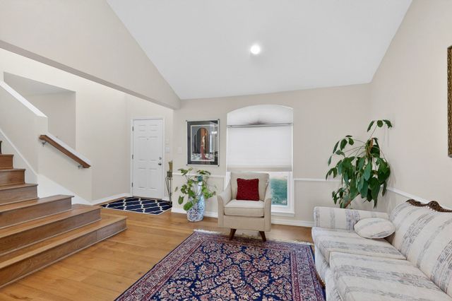 7007 Marigot Court NW, Albuquerque, NM 87120