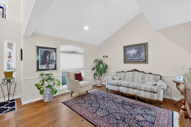 7007 Marigot Court NW, Albuquerque, NM 87120