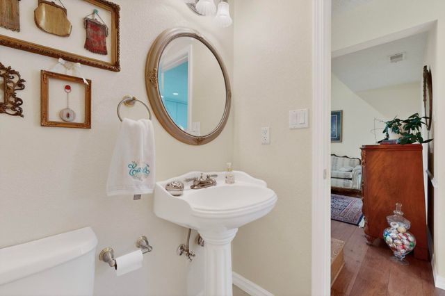 7007 Marigot Court NW, Albuquerque, NM 87120