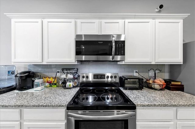 11945 Lovejoy Crossing Way, Hampton, GA 30228