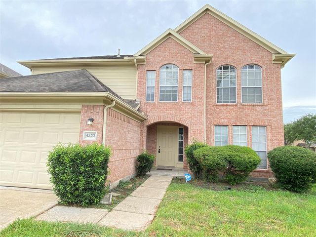 4223 Fieldview Court, Fresno, TX 77545