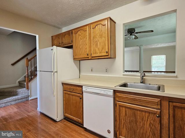 102 ASTON CT, Stafford, VA 22554