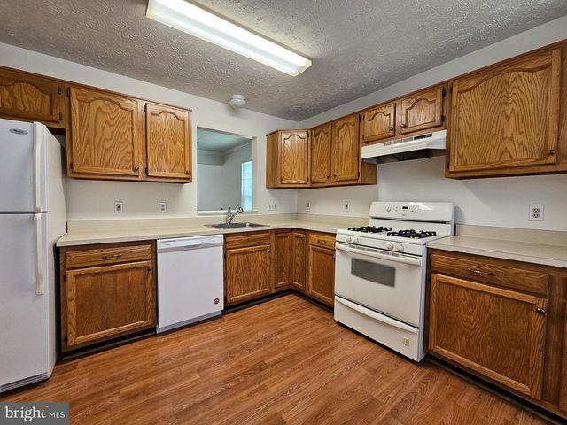 102 ASTON CT, Stafford, VA 22554