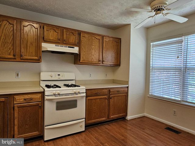 102 ASTON CT, Stafford, VA 22554