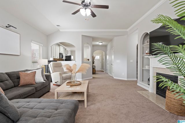 204 ADDISON DRIVE, Calera, AL 35040