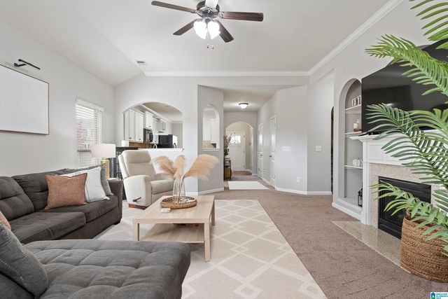 204 ADDISON DRIVE, Calera, AL 35040