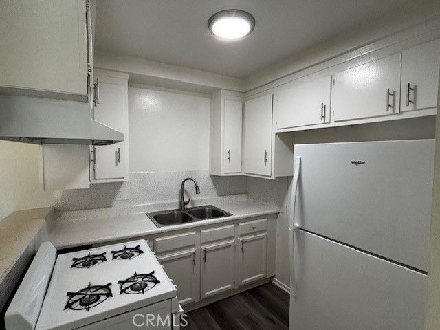 12437 Harris 9, Lynwood, CA 90262