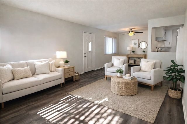 12437 Harris 9, Lynwood, CA 90262