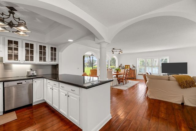 13224 Polo Club Road A102, Wellington, FL 33414