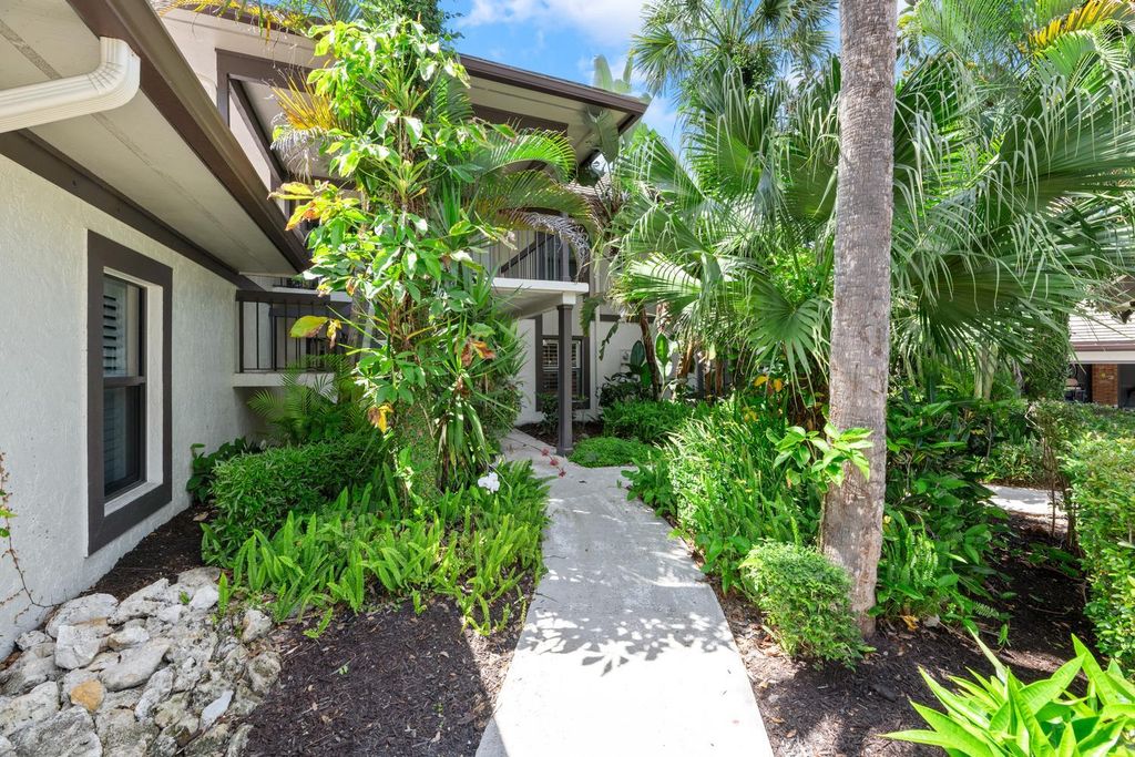 13224 Polo Club Road A102, Wellington, FL 33414
