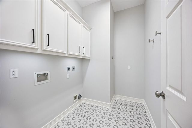 8911 S Fitzgerald Way, Missouri City, TX 77459