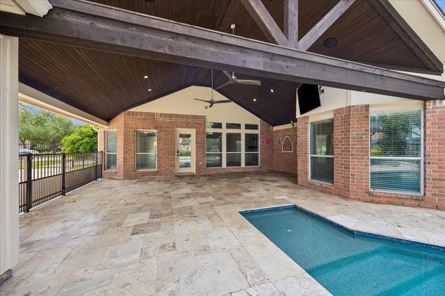 8911 S Fitzgerald Way, Missouri City, TX 77459