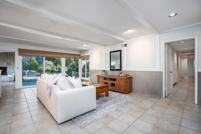 1729 CIRCO DEL CIELO DR, El Cajon, CA 92020