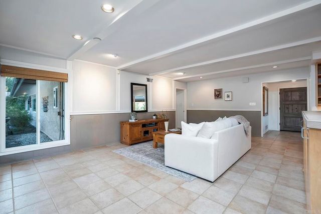 1729 CIRCO DEL CIELO DR, El Cajon, CA 92020