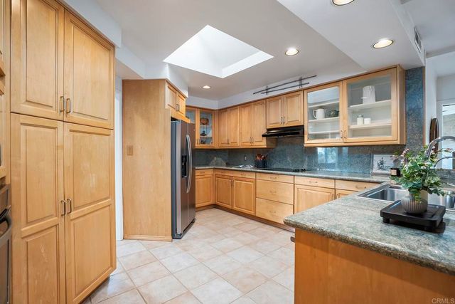 1729 CIRCO DEL CIELO DR, El Cajon, CA 92020