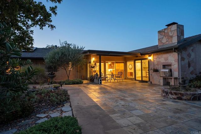 1729 CIRCO DEL CIELO DR, El Cajon, CA 92020