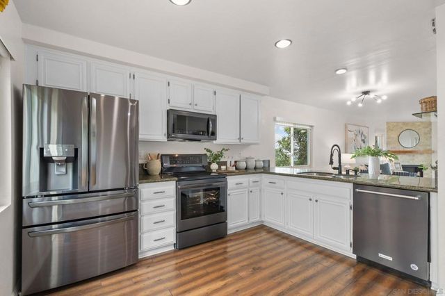 354 Travelodge Drive, El Cajon, CA 92020
