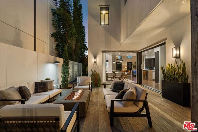 752 Palms Boulevard, Venice (los Angeles), CA 90291