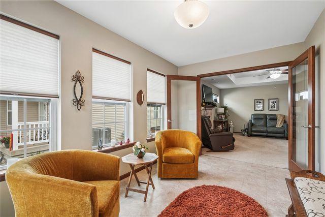 506 Meadow Oak Circle, Fairfax, IA 52228