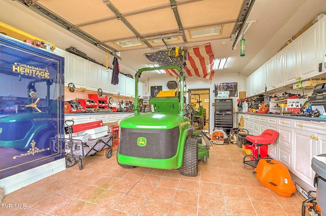 24479 Reflection Lane, Abingdon, VA 24210