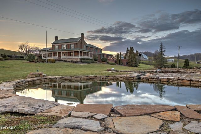 24479 Reflection Lane, Abingdon, VA 24210