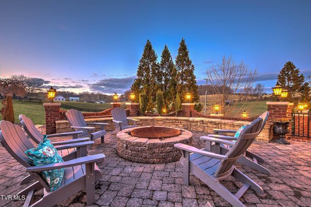 24479 Reflection Lane, Abingdon, VA 24210