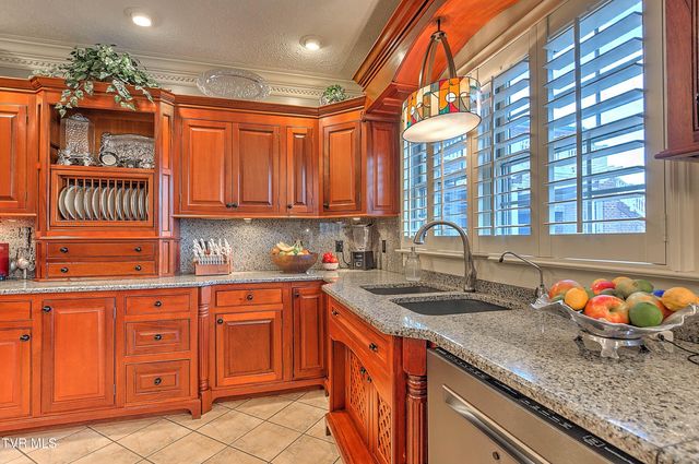 24479 Reflection Lane, Abingdon, VA 24210