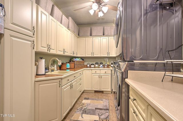 24479 Reflection Lane, Abingdon, VA 24210