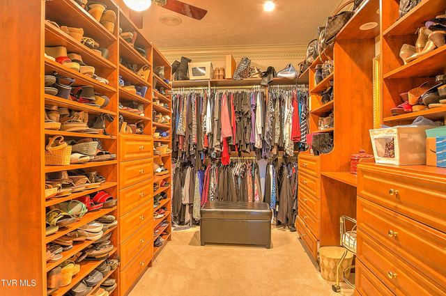 24479 Reflection Lane, Abingdon, VA 24210