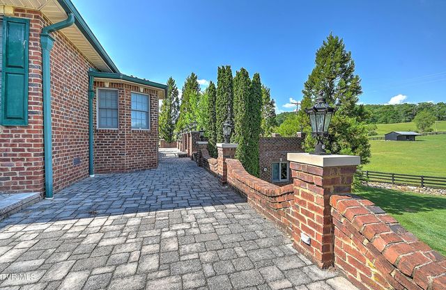 24479 Reflection Lane, Abingdon, VA 24210