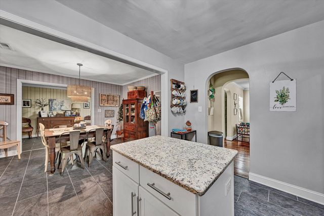 1555 Coopers Cove RD, Hardy, VA 24101