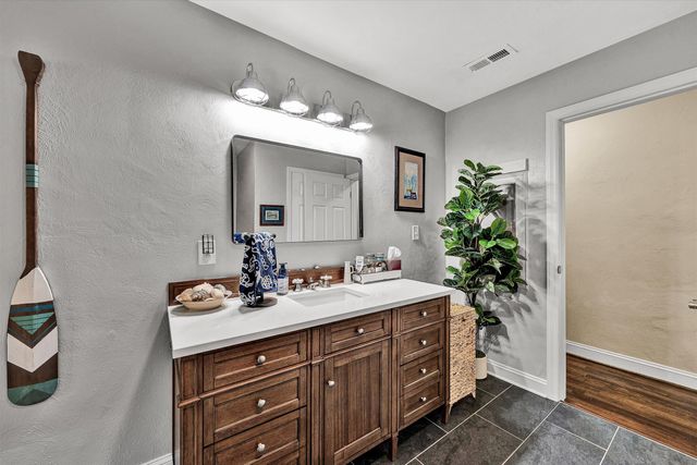 1555 Coopers Cove RD, Hardy, VA 24101