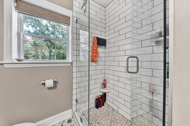 1555 Coopers Cove RD, Hardy, VA 24101