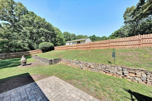 1555 Coopers Cove RD, Hardy, VA 24101