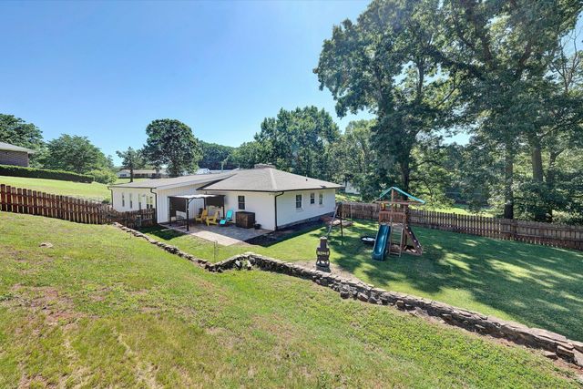 1555 Coopers Cove RD, Hardy, VA 24101