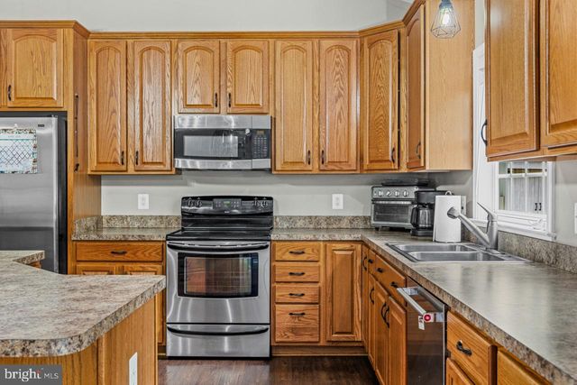 7386 MONROE DR, King George, VA 22485