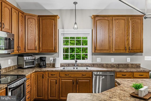 7386 MONROE DR, King George, VA 22485