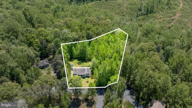 7386 MONROE DR, King George, VA 22485