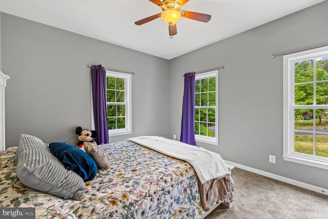 7386 MONROE DR, King George, VA 22485