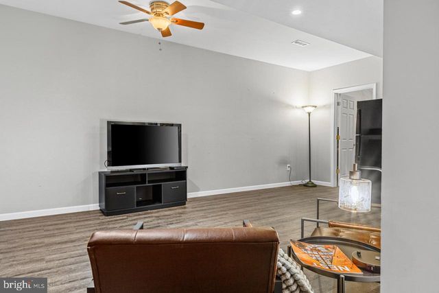 7386 MONROE DR, King George, VA 22485